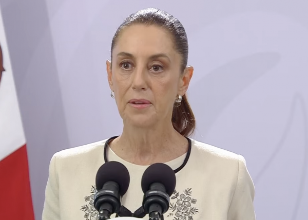 Marina analiza que taxis, como Uber y Didi, operen en área exclusiva del AICM: ‘En un estacionamiento’